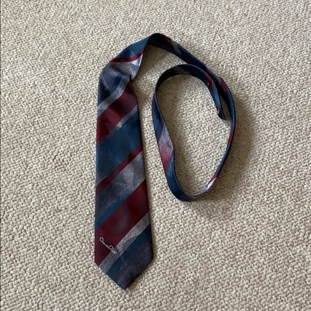 Oscar de la Renta Neckware